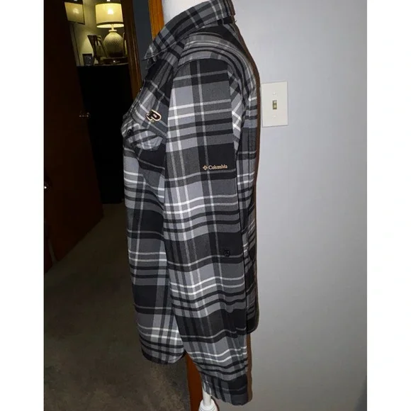Columbia Purdue University Sportswear Long Sleeve black gray Plaid Flannel Shirt - Picture 3 of 9